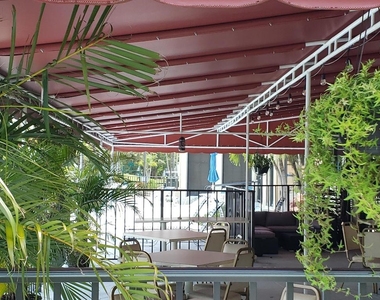 3755 Via Poinciana - Photo Thumbnail 31