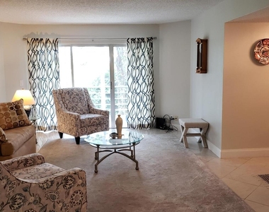 3755 Via Poinciana - Photo Thumbnail 8