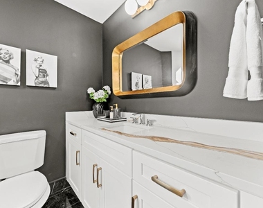 288 Seabreeze Circle - Photo Thumbnail 30