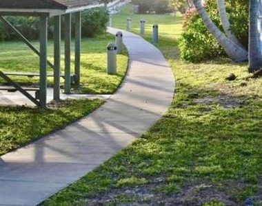 288 Seabreeze Circle - Photo Thumbnail 34