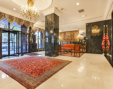 330 E 39th Street - Photo Thumbnail 7