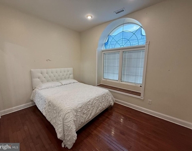 4 N Pearl Street - Photo Thumbnail 25
