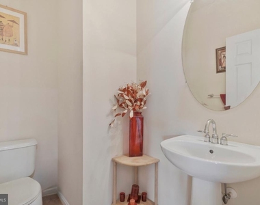 11497 Scotch Hills Place - Photo Thumbnail 7