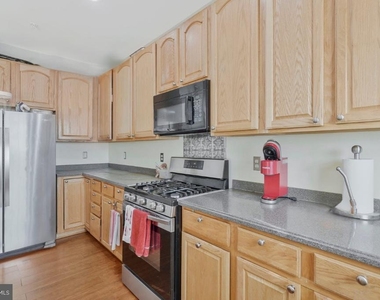 11497 Scotch Hills Place - Photo Thumbnail 2