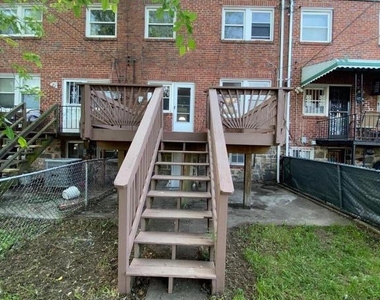 41 N Kossuth Street - Photo Thumbnail 13