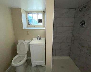 41 N Kossuth Street - Photo Thumbnail 14