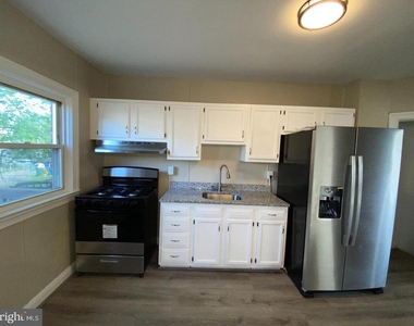 41 N Kossuth Street - Photo Thumbnail 7