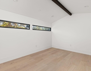 1603 Chelsea Ln - Photo Thumbnail 14