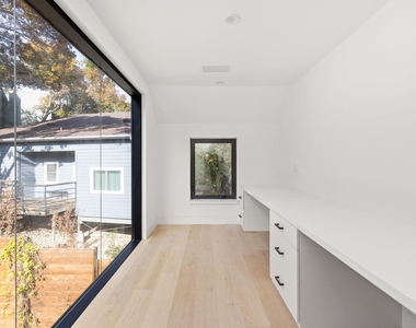 1603 Chelsea Ln - Photo Thumbnail 12