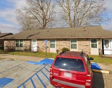 120 Seniors Ii Street - Photo Thumbnail 2