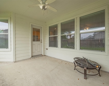1007 Casting Springs Way - Photo Thumbnail 38