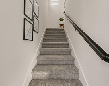 3241 Loam Lane - Photo Thumbnail 12