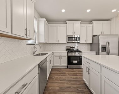 3241 Loam Lane - Photo Thumbnail 24
