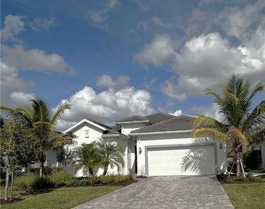 13533 Blue Bay Circle - Photo Thumbnail 2