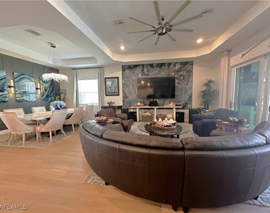 13533 Blue Bay Circle - Photo Thumbnail 8