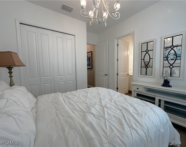 13533 Blue Bay Circle - Photo Thumbnail 27