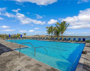 13533 Blue Bay Circle - Photo Thumbnail 37