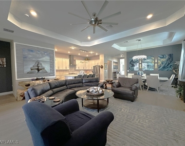 13533 Blue Bay Circle - Photo Thumbnail 9