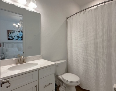 13533 Blue Bay Circle - Photo Thumbnail 28
