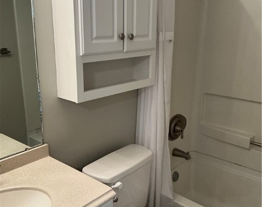 2885 Palm Beach Boulevard - Photo Thumbnail 32