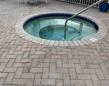 2885 Palm Beach Boulevard - Photo Thumbnail 4