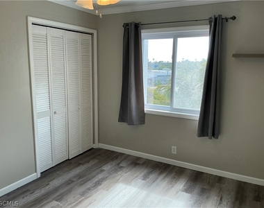 2885 Palm Beach Boulevard - Photo Thumbnail 37