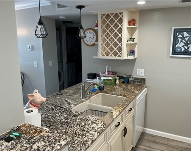 2885 Palm Beach Boulevard - Photo Thumbnail 7