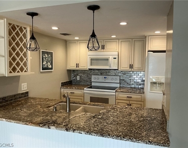 2885 Palm Beach Boulevard - Photo Thumbnail 41