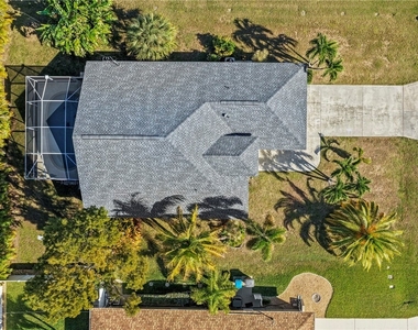 1831 Se Van Loon Terrace - Photo Thumbnail 31