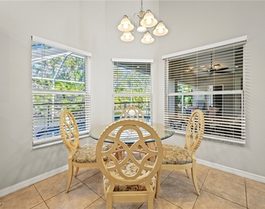 1831 Se Van Loon Terrace - Photo Thumbnail 12