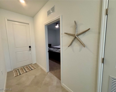 15275 Green Acres Avenue - Photo Thumbnail 13