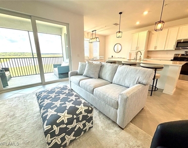 15275 Green Acres Avenue - Photo Thumbnail 3