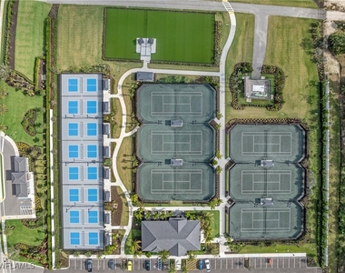 9675 Moonflower Court - Photo Thumbnail 25