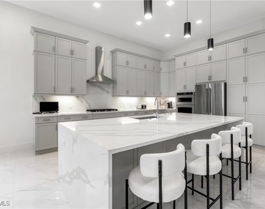 9675 Moonflower Court - Photo Thumbnail 6