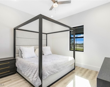 9675 Moonflower Court - Photo Thumbnail 21