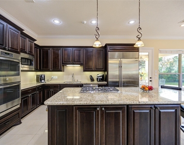 14222 Teal Cove Lane - Photo Thumbnail 8
