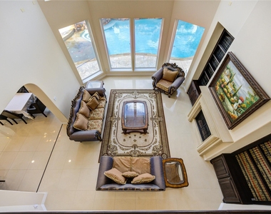 14222 Teal Cove Lane - Photo Thumbnail 3