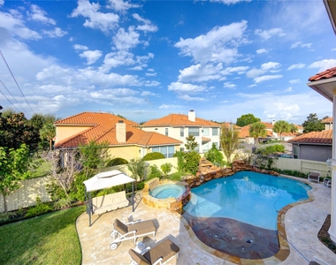 14222 Teal Cove Lane - Photo Thumbnail 27
