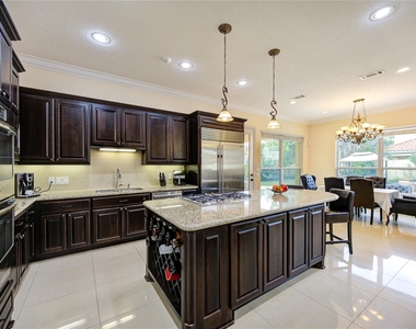 14222 Teal Cove Lane - Photo Thumbnail 9