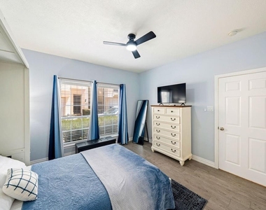 7143 Laguna Villas - Photo Thumbnail 8