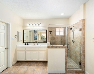 7143 Laguna Villas - Photo Thumbnail 16