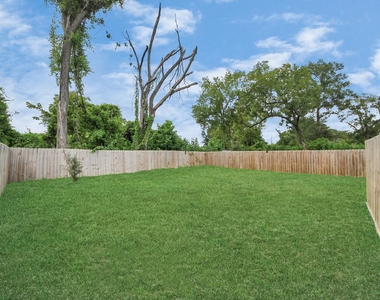 4613 Ireland Street - Photo Thumbnail 35