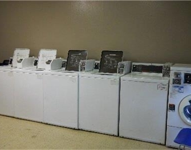 601 Doris Lane - Photo Thumbnail 2