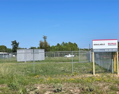 275 County Road 5022 - Photo Thumbnail 4