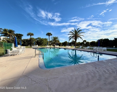 3190 N Atlantic Avenue - Photo Thumbnail 2