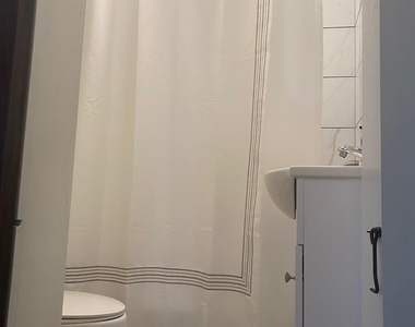 2708 Winbern Street - Photo Thumbnail 9