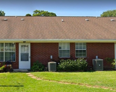 2701 Stanberry Drive - Photo Thumbnail 6