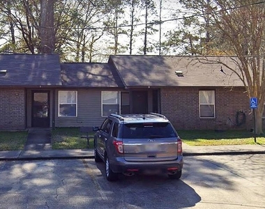 301 Harper Street - Photo Thumbnail 4