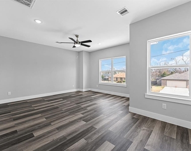 7517 Hezekiah Lane - Photo Thumbnail 7