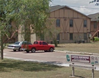 2200 N Adams Street - Photo Thumbnail 1